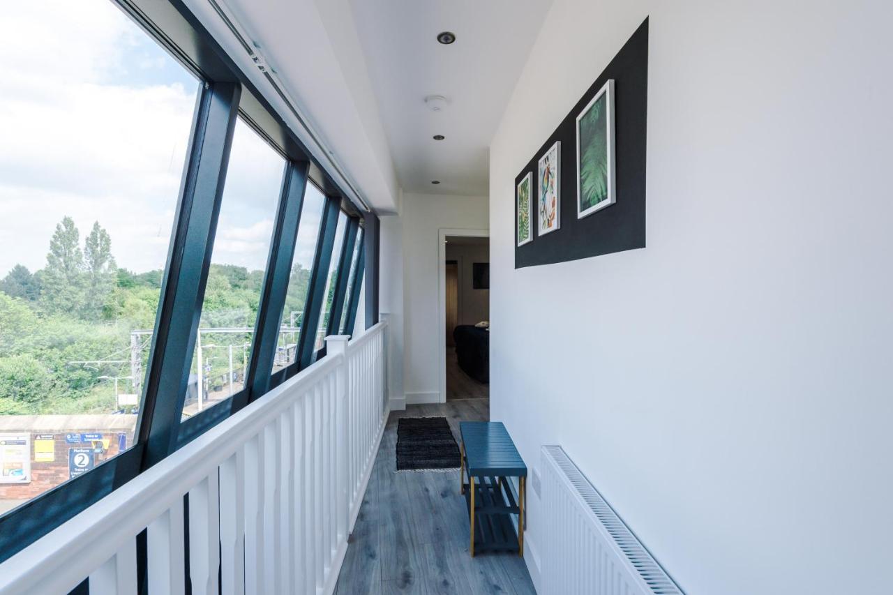 Rest & Recharge At The Station Apartments 맨체스터 외부 사진