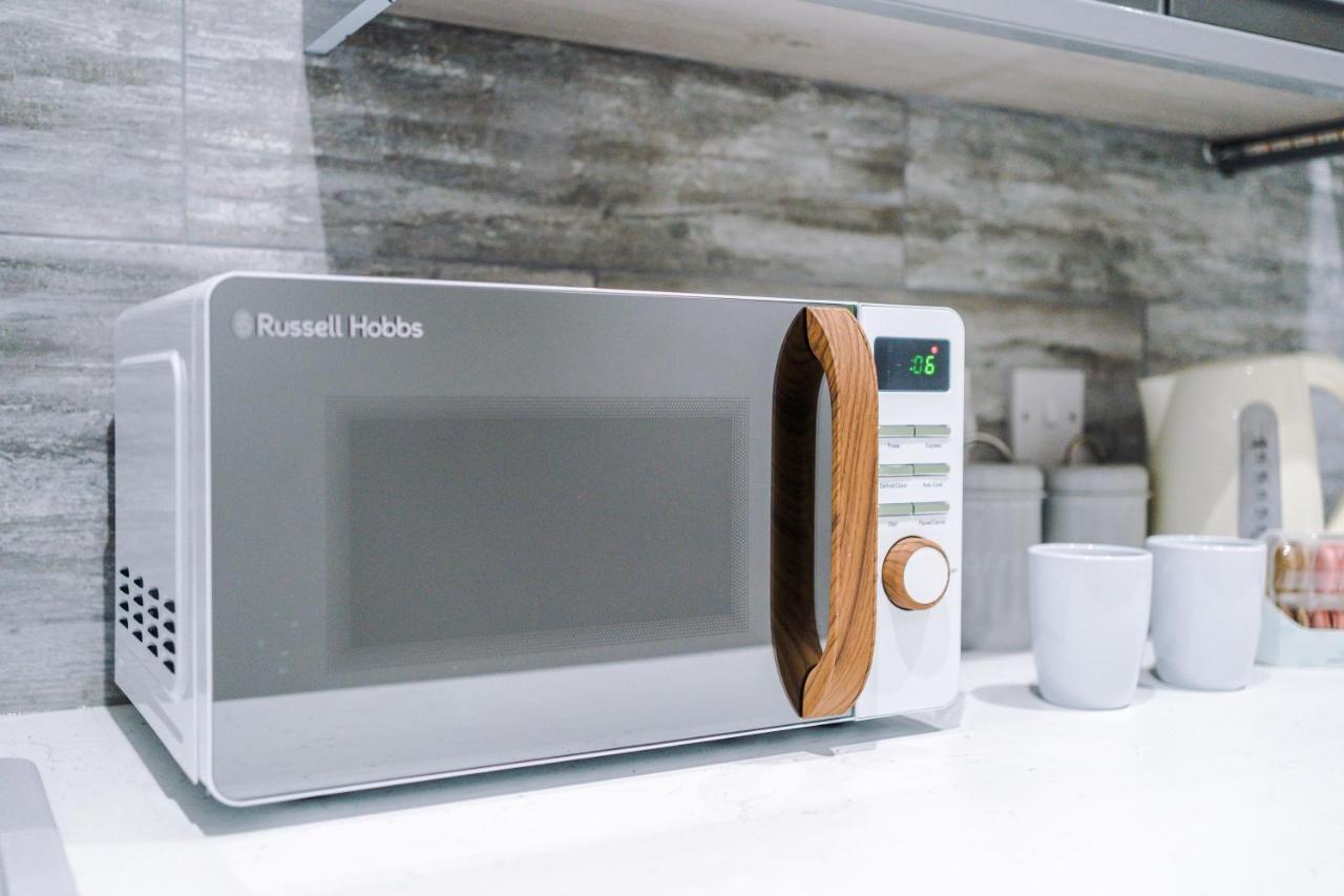 Rest & Recharge At The Station Apartments 맨체스터 외부 사진