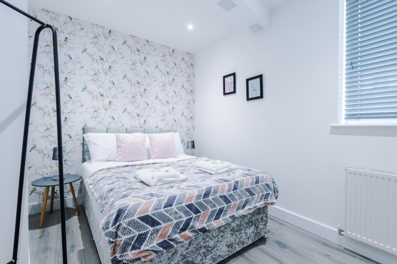 Rest & Recharge At The Station Apartments 맨체스터 외부 사진